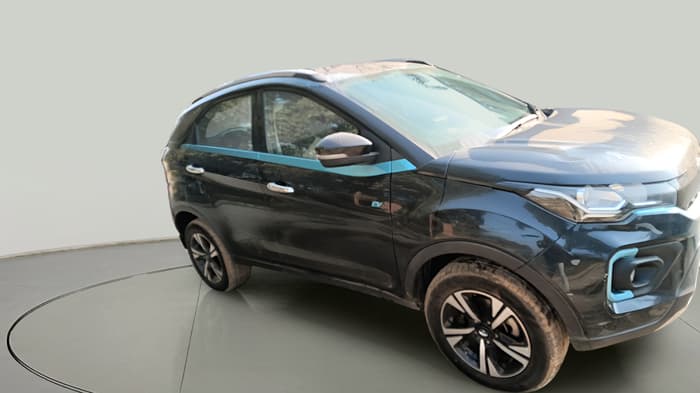 2022 Tata NEXON EV XZ PLUS, Electric, Automatic, 1,02,337 km, exterior