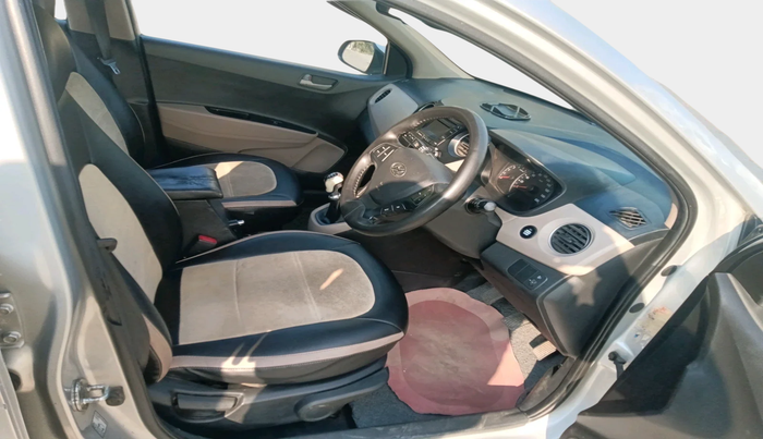 2015 Hyundai Xcent SX 1.1 CRDI, Diesel, Manual, 1,30,050 km, interior