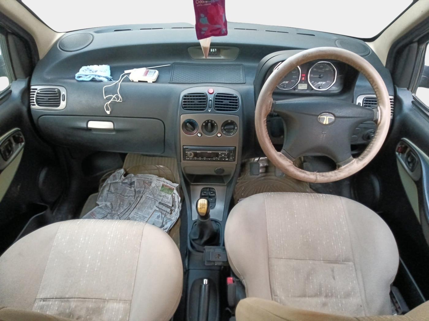 2013 Tata Indigo ECS LX CR4, Diesel, Manual, 1,88,707 km, interior