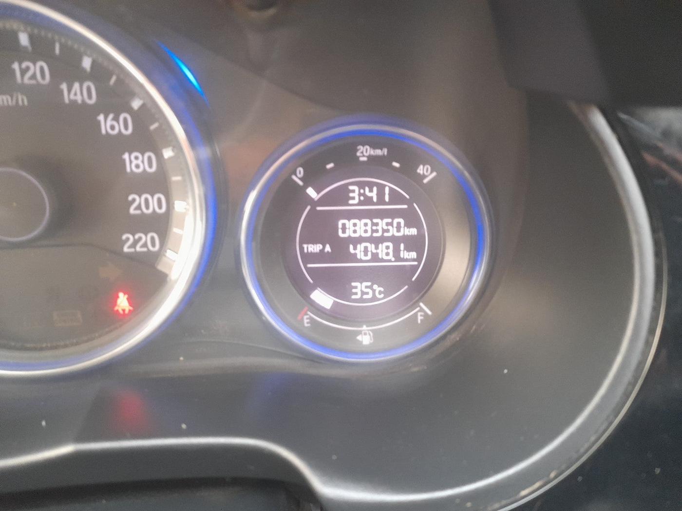 2015 Honda City 1.5L I-DTEC VX, Diesel, Manual, 88,950 km, interior