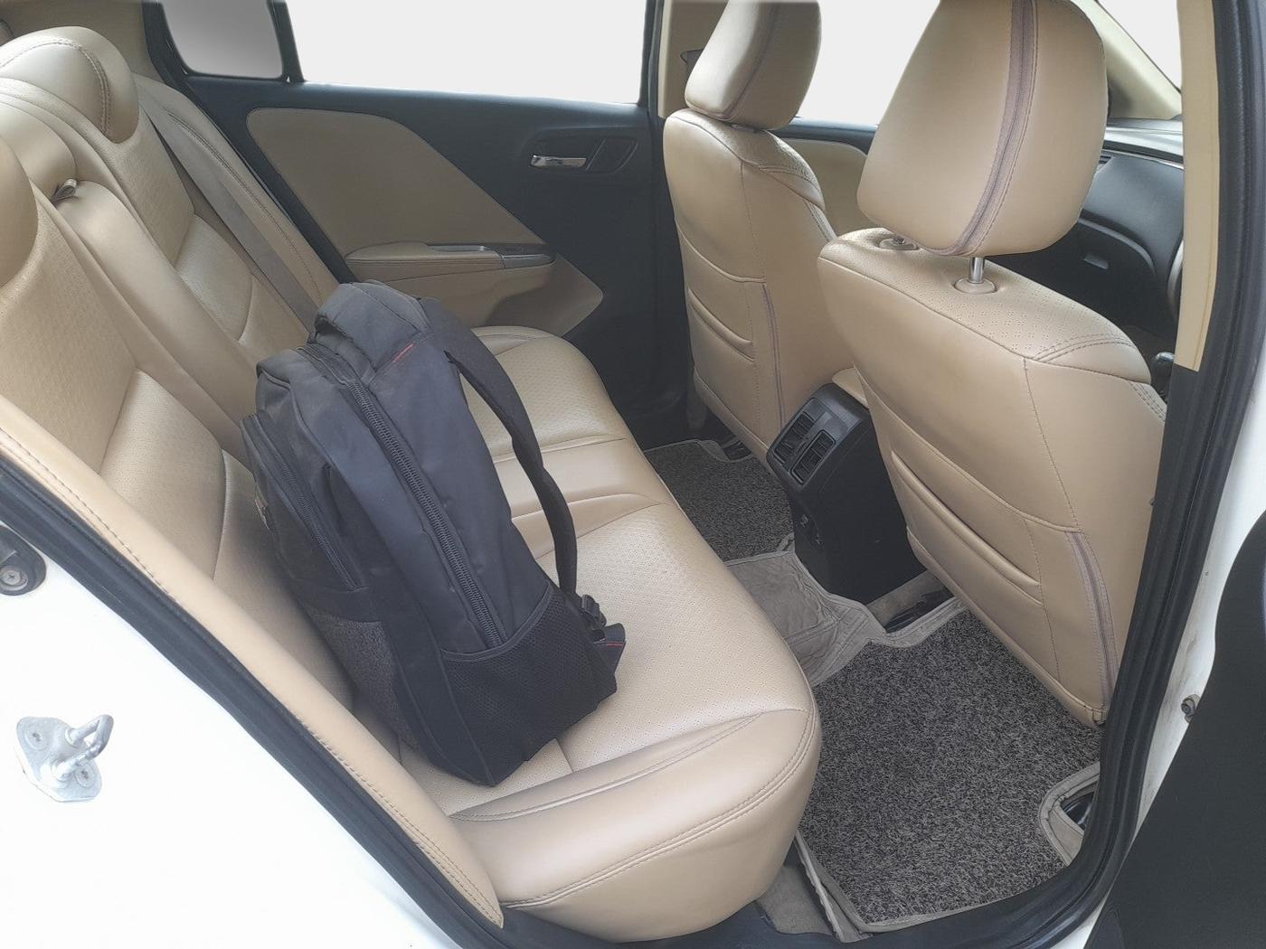 2015 Honda City 1.5L I-DTEC VX, Diesel, Manual, 88,950 km, interior