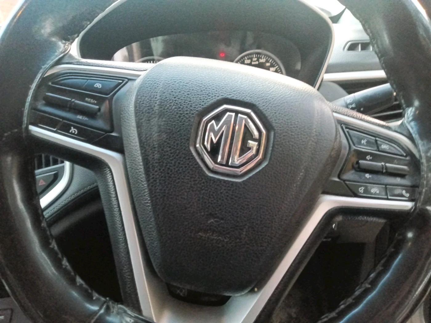 2021 MG HECTOR SUPER 2.0 DIESEL, Diesel, Manual, 1,99,323 km, interior