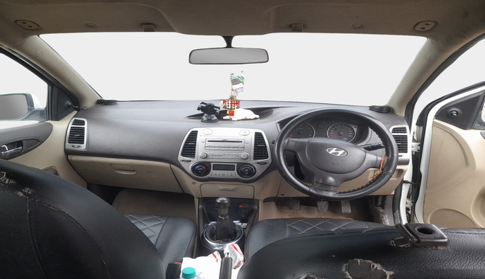 2010 Hyundai i20 MAGNA 1.2, Petrol, Manual, 1,07,700 km, interior
