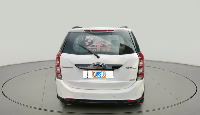 2017 Mahindra XUV500 W10, Diesel, Manual, 1,47,846 km, exterior