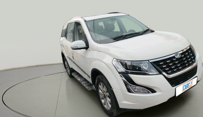 2017 Mahindra XUV500 W10, Diesel, Manual, 1,47,846 km, exterior