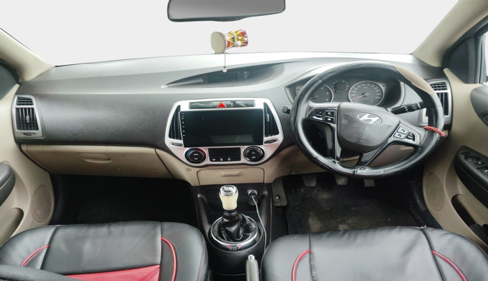 2014 Hyundai i20 SPORTZ 1.4 CRDI, Diesel, Manual, 85,688 km, interior