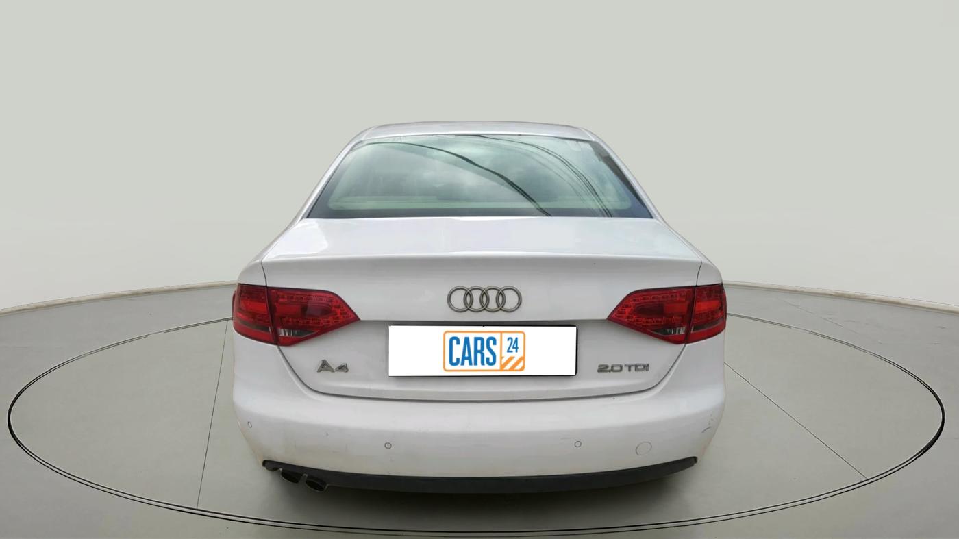 2011 Audi A4 2.0 TDI, Diesel, Automatic, 95,945 km, exterior