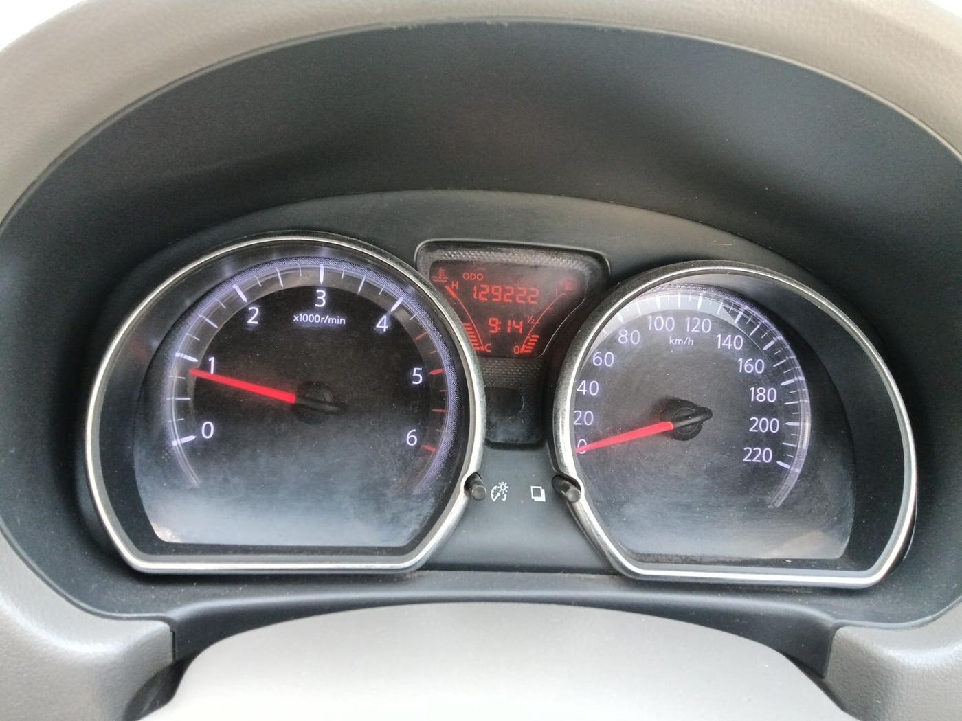 2012 Renault Scala RXE DIESEL, Diesel, Manual, 1,29,222 km, interior