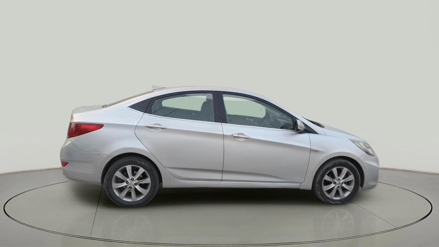 2013 Hyundai Verna FLUIDIC 1.6 CRDI SX, Diesel, Manual, 1,19,360 km, exterior