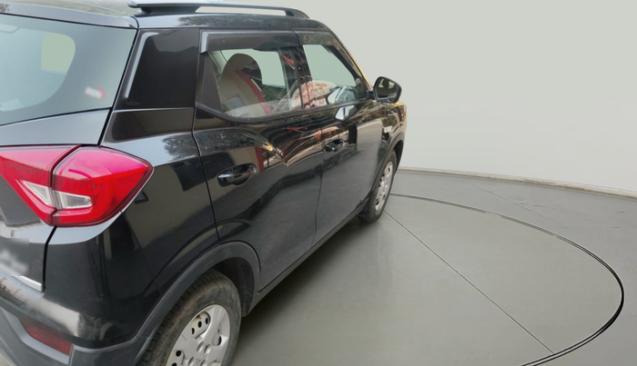 2024 Mahindra XUV300 W4 1.2 PETROL, Petrol, Manual, 13,903 km, exterior