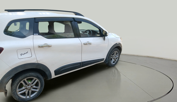 2020 Renault TRIBER RXZ, Petrol, Manual, 33,010 km, exterior