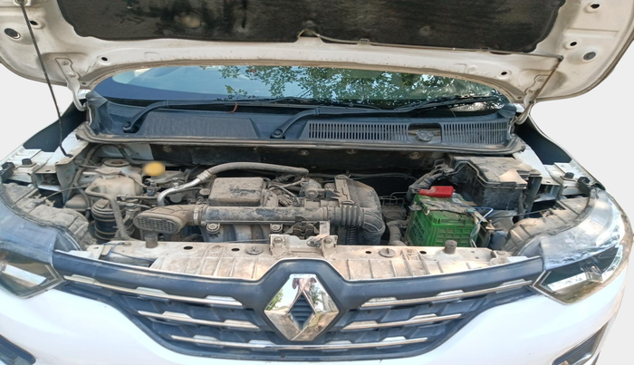 2020 Renault TRIBER RXZ, Petrol, Manual, 33,010 km, exterior