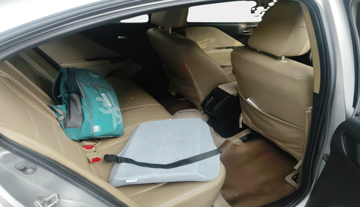 2017 Honda City 1.5L I-VTEC SV, Petrol, Manual, 57,757 km, interior