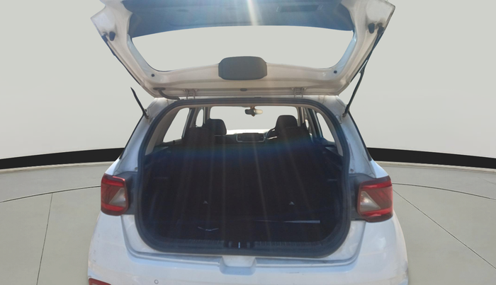 2021 Hyundai VENUE S 1.2, Petrol, Manual, 33,366 km, exterior