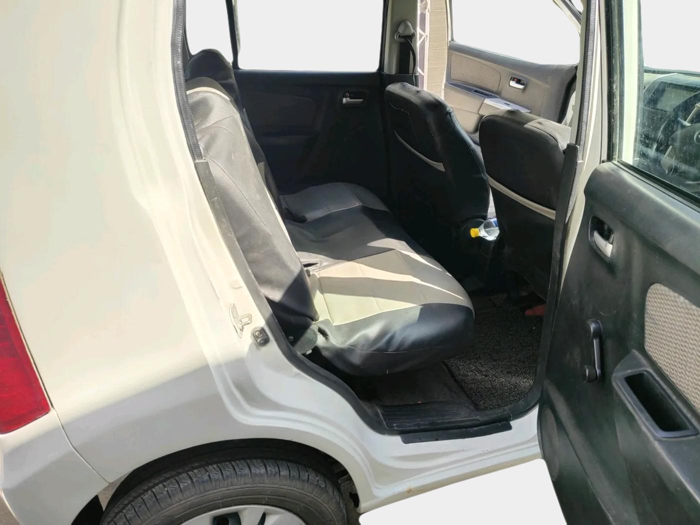 2016 Maruti Wagon R 1.0 LXI, Petrol, Manual, 91,113 km, interior