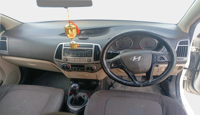 2013 Hyundai i20 SPORTZ 1.4 CRDI, Diesel, Manual, 88,765 km, interior