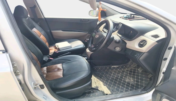 2015 Hyundai Grand i10 MAGNA 1.1 CRDI, Diesel, Manual, 85,242 km, interior