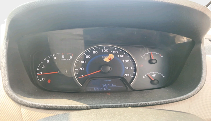 2015 Hyundai Grand i10 MAGNA 1.1 CRDI, Diesel, Manual, 85,242 km, interior