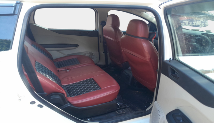 2023 Renault TRIBER RXT, Petrol, Manual, 37,341 km, interior