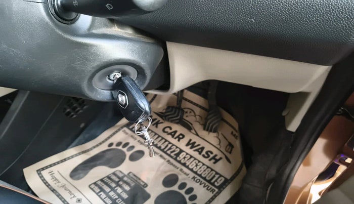 2021 Renault TRIBER RXT, Petrol, Manual, 90,976 km, interior