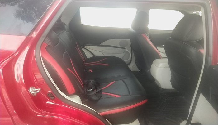 2022 Mahindra XUV300 W6 1.5 DIESEL AMT, Diesel, Automatic, 41,197 km, interior
