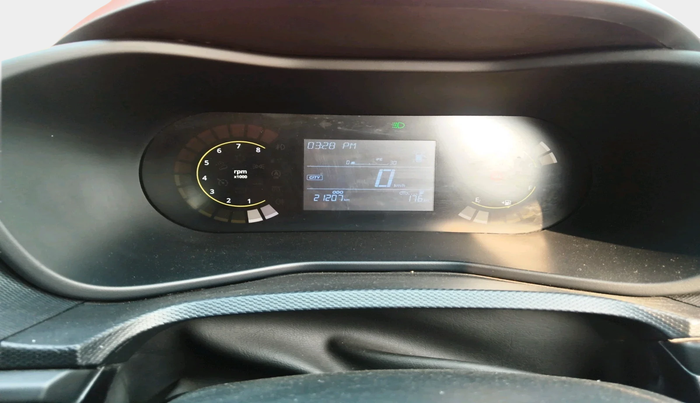 2024 Tata NEXON PURE 1.5 DIESEL, Diesel, Manual, 21,207 km, interior