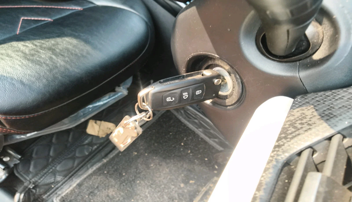 2024 Tata NEXON PURE 1.5 DIESEL, Diesel, Manual, 21,207 km, interior