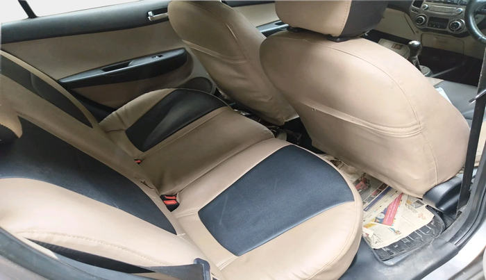 2013 Hyundai i20 SPORTZ 1.2, Petrol, Manual, 59,405 km, interior