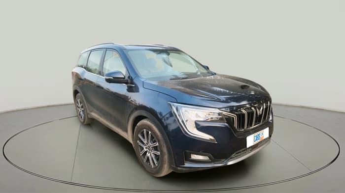 2022 Mahindra XUV700 AX 7 LUXURY D AWD AT 7 STR, Diesel, Automatic, 1,00,949 km, exterior