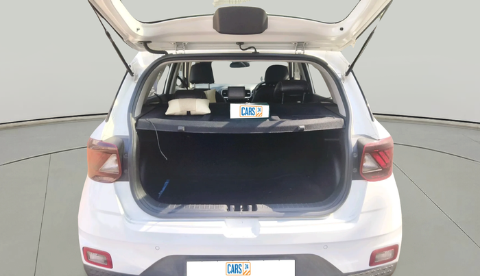 2021 Hyundai VENUE SX 1.5 (O) EXECUTIVE CRDI, Diesel, Manual, 1,26,448 km, exterior