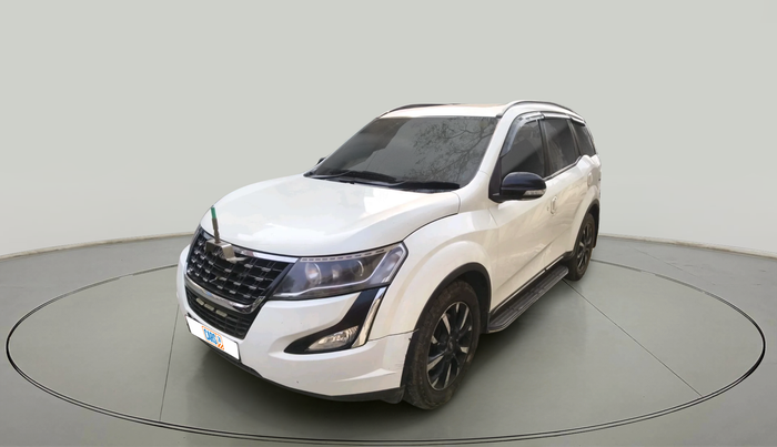 2021 Mahindra XUV500 W11, Diesel, Manual, 1,21,773 km, exterior