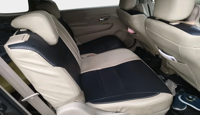 2020 Maruti Ertiga VXI SHVS, Petrol, Manual, 40,617 km, interior