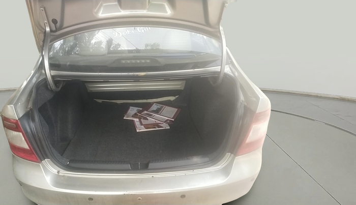 2014 Skoda Rapid AMBITION 1.6 TDI CR MT PLUS, Diesel, Manual, 1,07,470 km, exterior