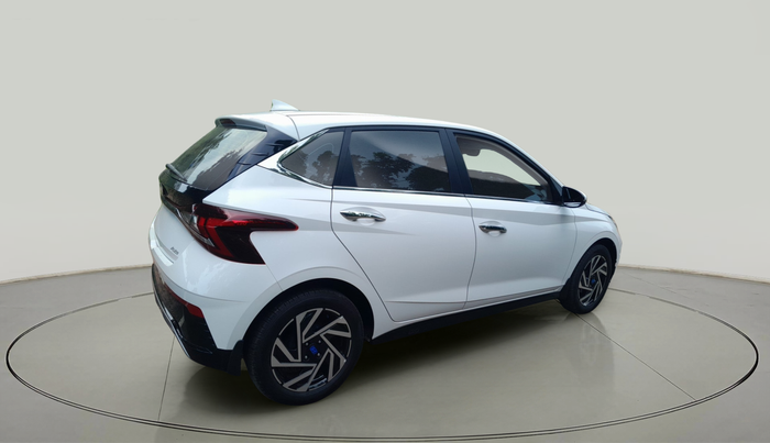 2024 Hyundai NEW I20 ASTA 1.2 MT, Petrol, Manual, 3,724 km, exterior