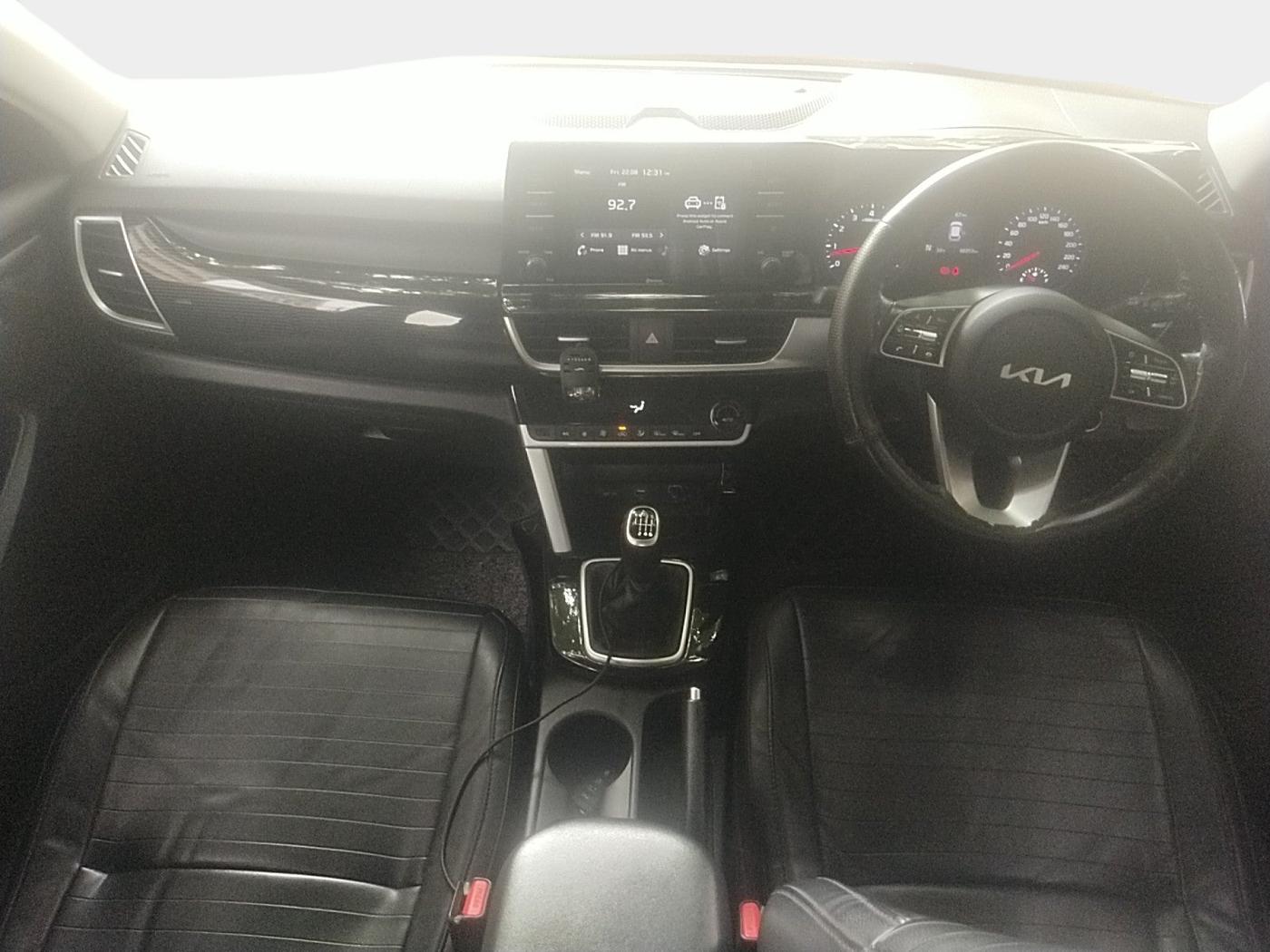 2021 KIA SELTOS HTK PLUS 1.5 IMT, Petrol, Manual, 88,353 km, interior