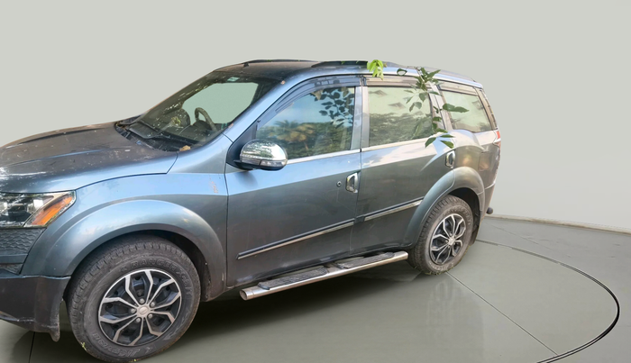 2014 Mahindra XUV500 W4, Diesel, Manual, 83,524 km, exterior