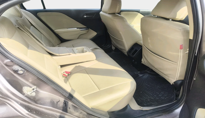 2016 Honda City 1.5L I-VTEC V MT, Petrol, Manual, 73,886 km, interior