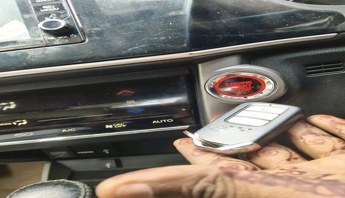 2017 Honda City 1.5L I-VTEC ZX CVT, Petrol, Automatic, 98,267 km, interior