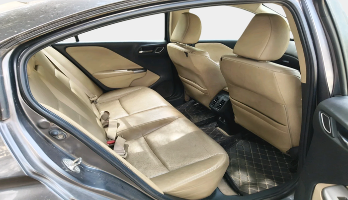 2017 Honda City 1.5L I-VTEC ZX CVT, Petrol, Automatic, 98,267 km, interior