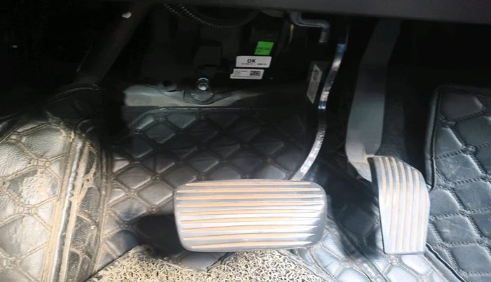 2021 Jeep Compass MODEL S (O) DIESEL 4X4 AT, Diesel, Automatic, 1,31,949 km, interior