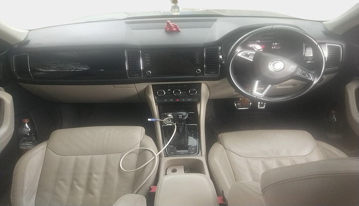 2018 Skoda Kodiaq L&K 2.0 TDI 4X4 AT, Diesel, Automatic, 1,25,831 km, interior
