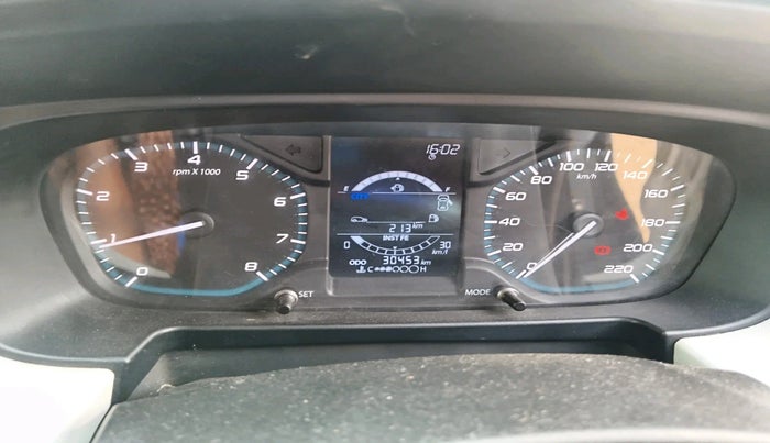 2022 Tata PUNCH ACCOMPLISHED MT, Petrol, Manual, 30,453 km, interior