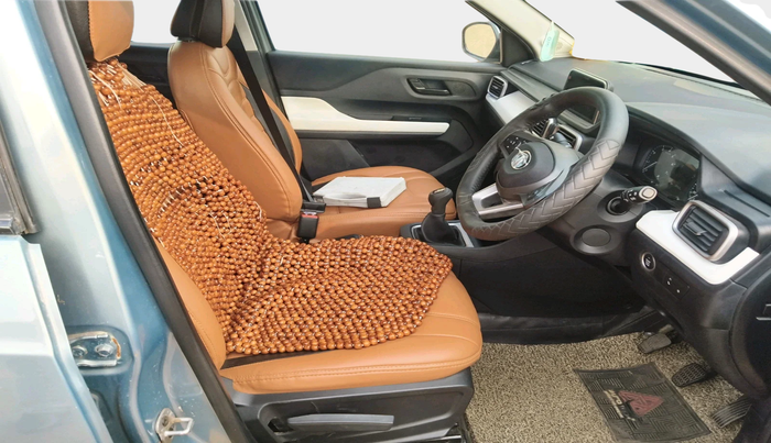 2022 Tata PUNCH ACCOMPLISHED MT, Petrol, Manual, 30,453 km, interior