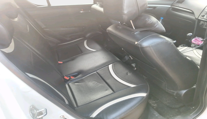 2016 Maruti Swift VDI ABS, Diesel, Manual, 1,17,642 km, interior