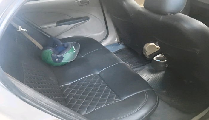 2013 Toyota Etios GD, Diesel, Manual, 1,67,181 km, interior