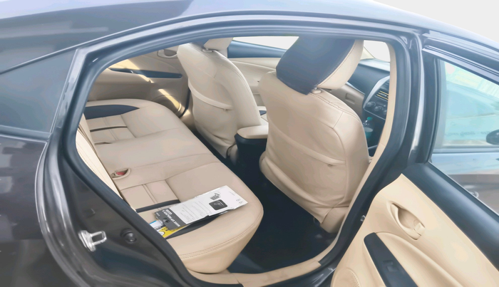 2018 Toyota YARIS J MT, Petrol, Manual, 55,360 km, interior