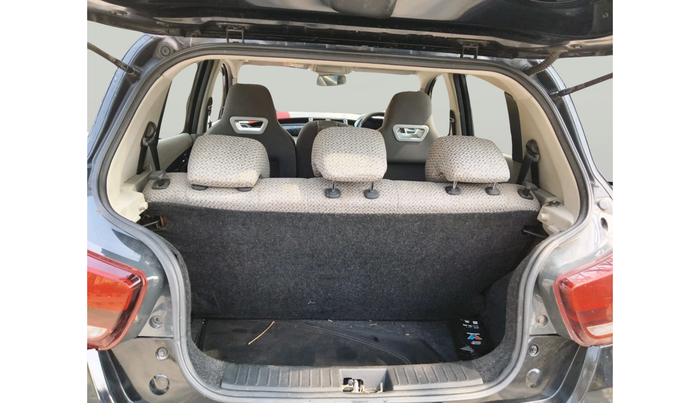 2017 Mahindra Kuv100 K6 PLUS 6 STR, Petrol, Manual, 1,01,081 km, exterior