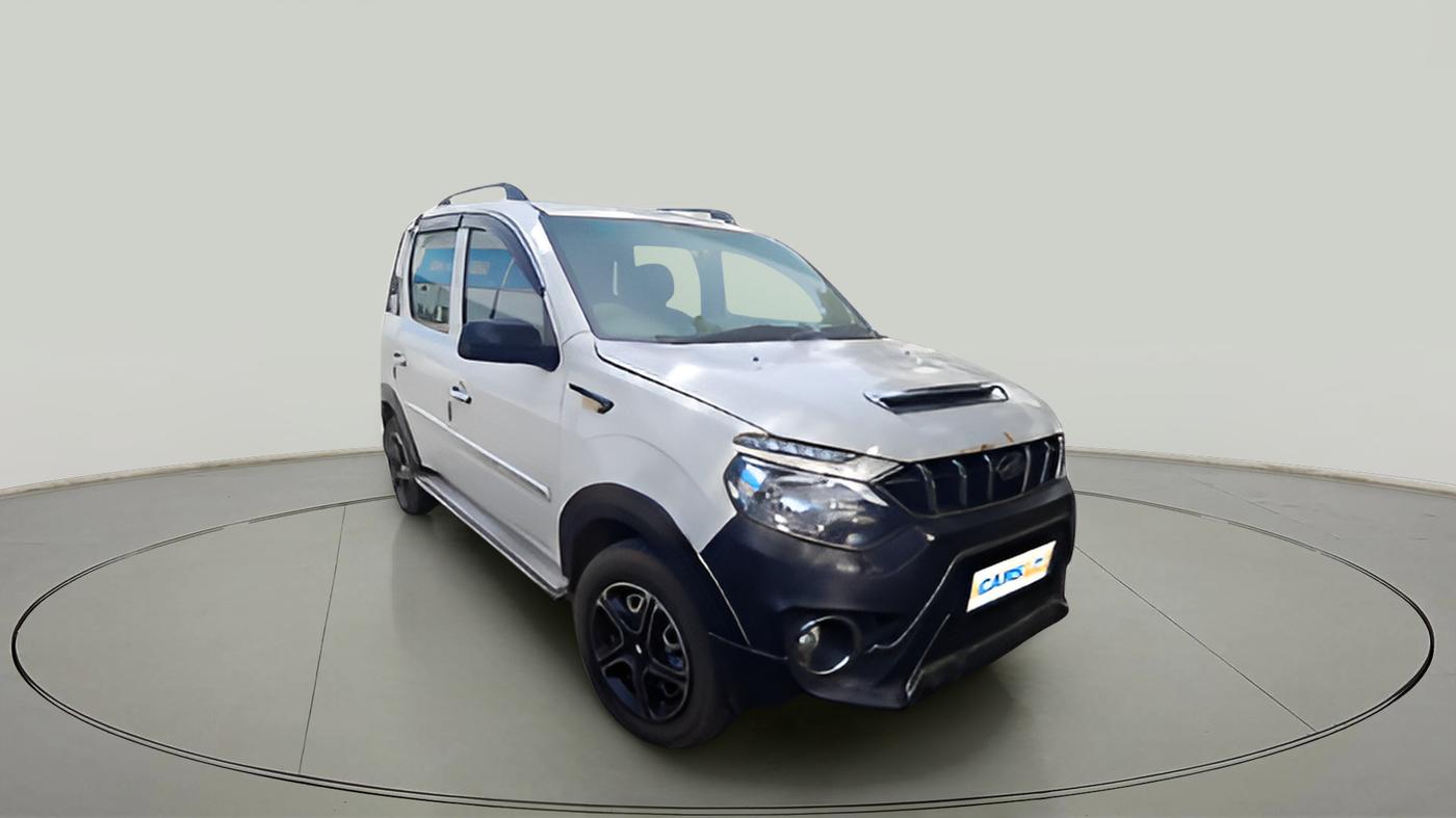 2016 Mahindra NUVOSPORT N4 PLUS, Diesel, Manual, 1,72,500 km, exterior