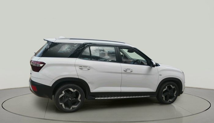 2022 Hyundai ALCAZAR 1.5 SIGNATURE (O) AT 7STR, Diesel, Automatic, 1,12,437 km, exterior