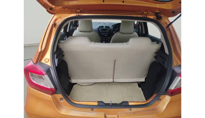 2016 Tata Tiago XZ PETROL, Petrol, Manual, 79,447 km, exterior